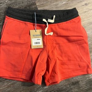 NWT Chubbies Lounge Shorts